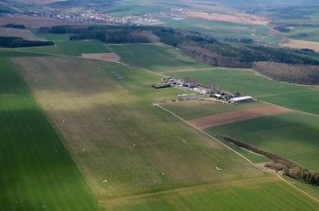 Také rakovnické letiště je v ohrožení